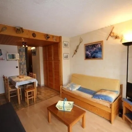- 5 Pers, 29 M2, 2/1 Les Saisies